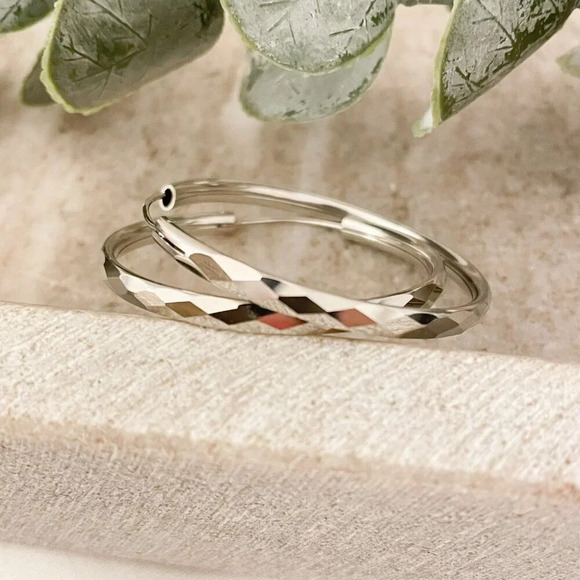 925 Sterling Silver Hoop Earrings Diamond Cut Hoop Earrings Small Hoops - Picture 1 of 5